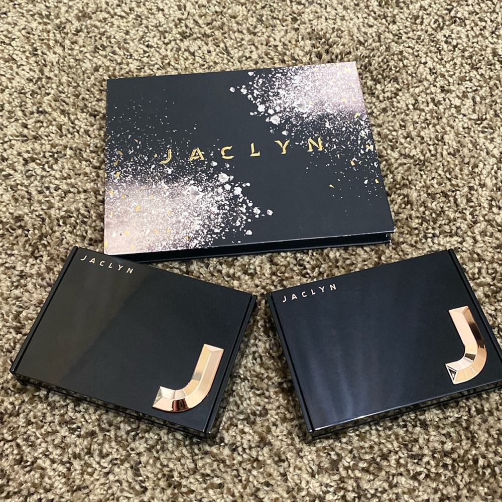 Jaclyn cosmetics bundle!